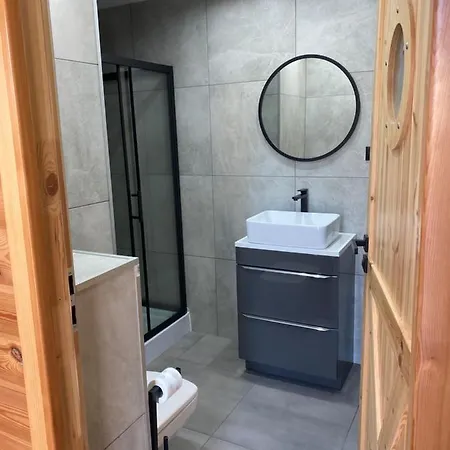 Na Jeziornej Wypoczynkowe Holiday home Zarnowska