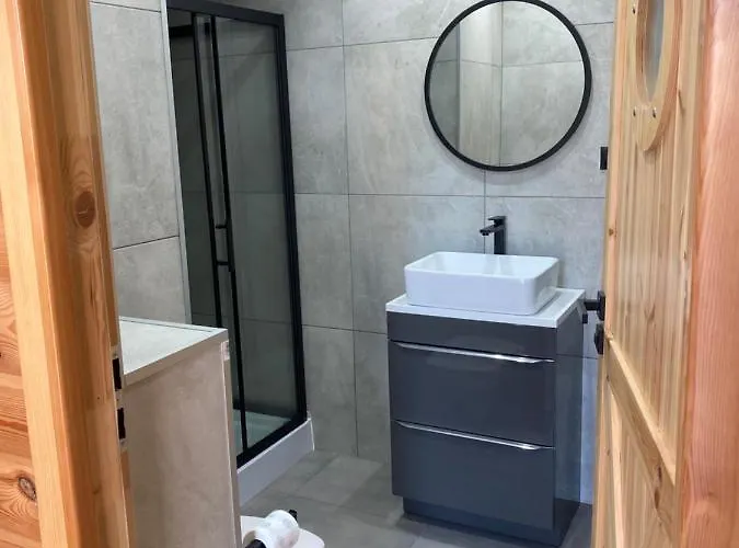 Na Jeziornej Wypoczynkowe Ferienhaus Zarnowska